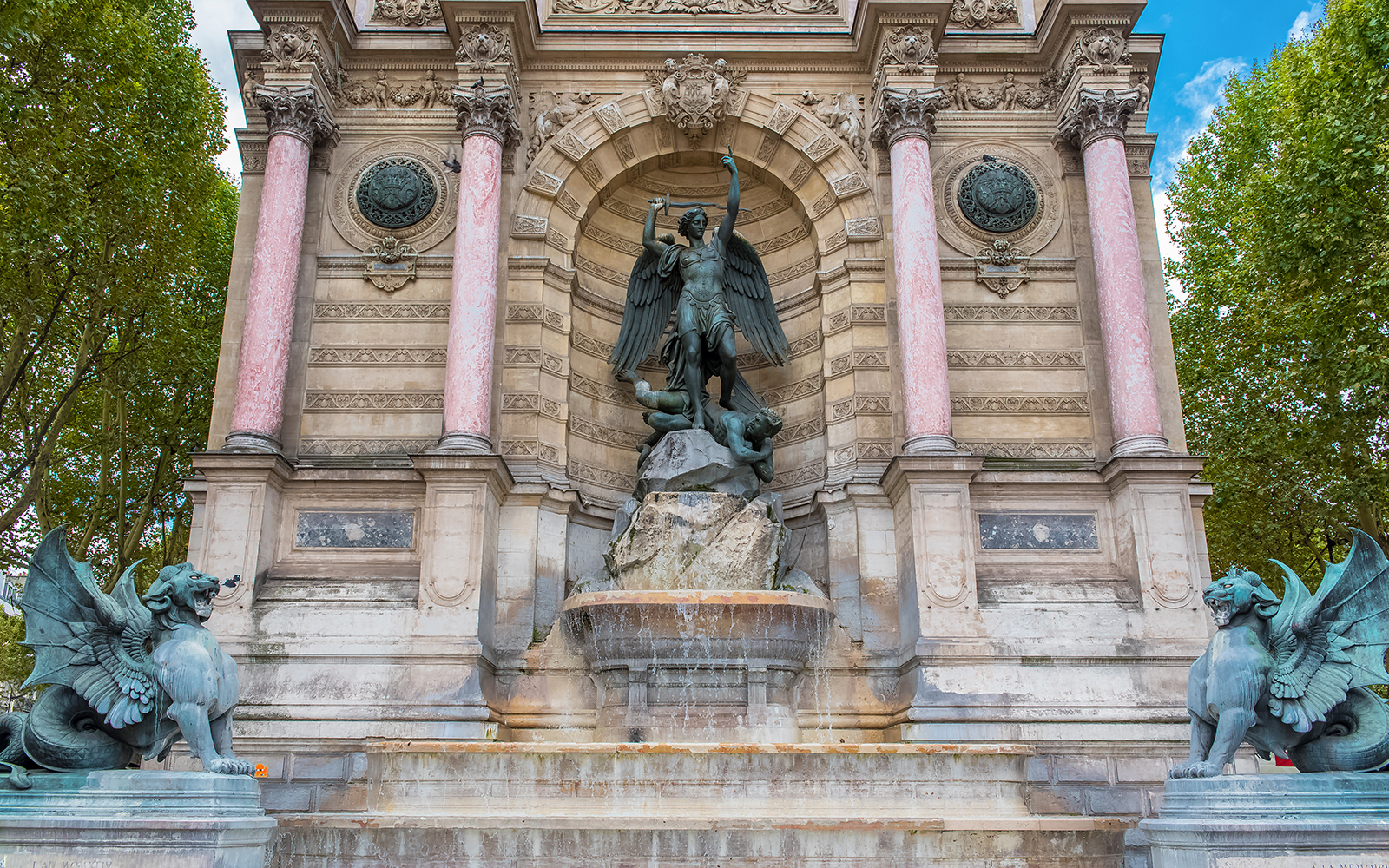 Fontaine Saint-Michel