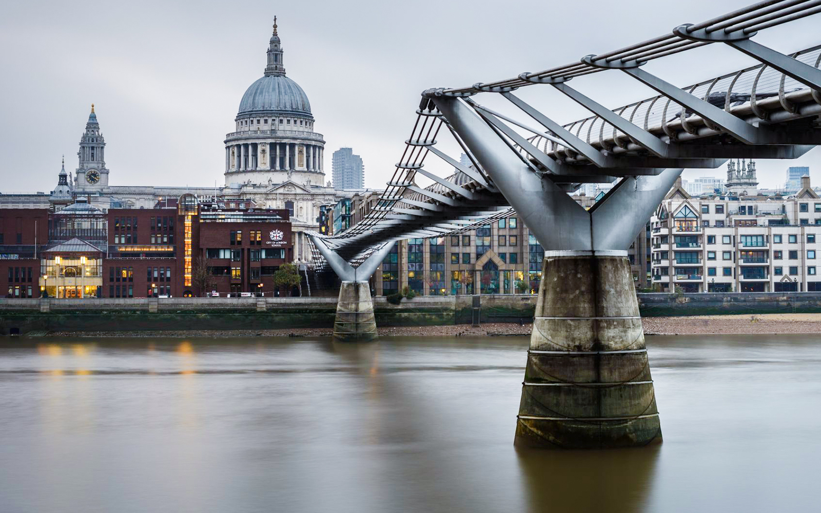 millennium bridge