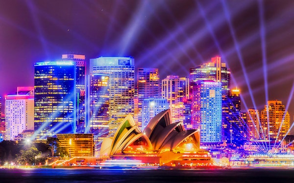 Premium Vivid Cruise with Complimentary Drink