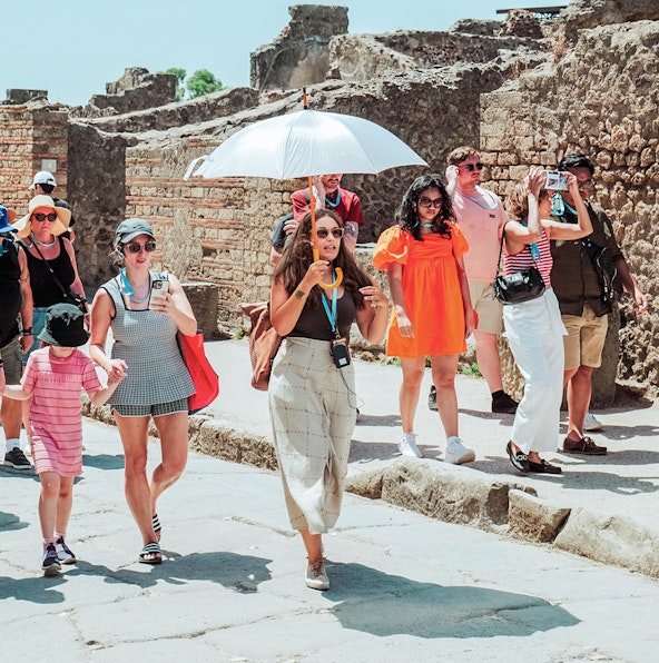 Top reasons to join a Pompeii tour with Archaeologist