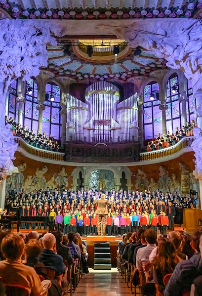 Choir performing at Palau de la Música Catalana, Barcelona.