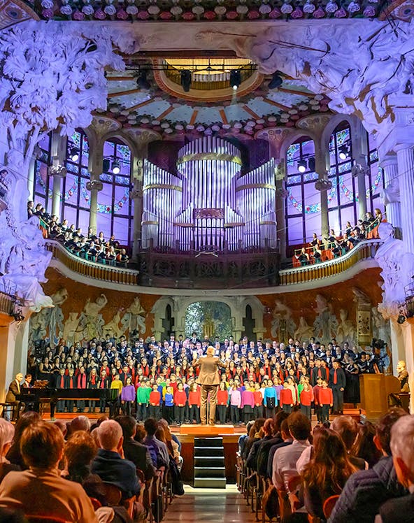Choir performing at Palau de la Música Catalana, Barcelona.