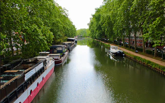 toulouse aperitif cruise with drinks and appetizers-1