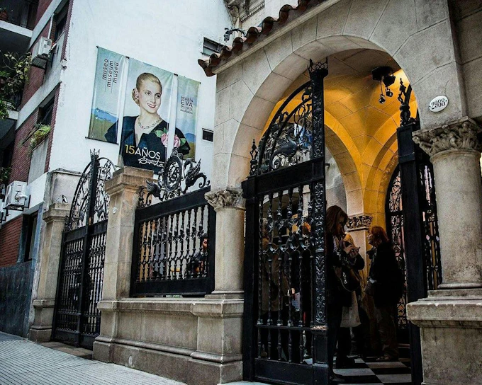 Private Evita and Peronism Historical Tour in Buenos Aires