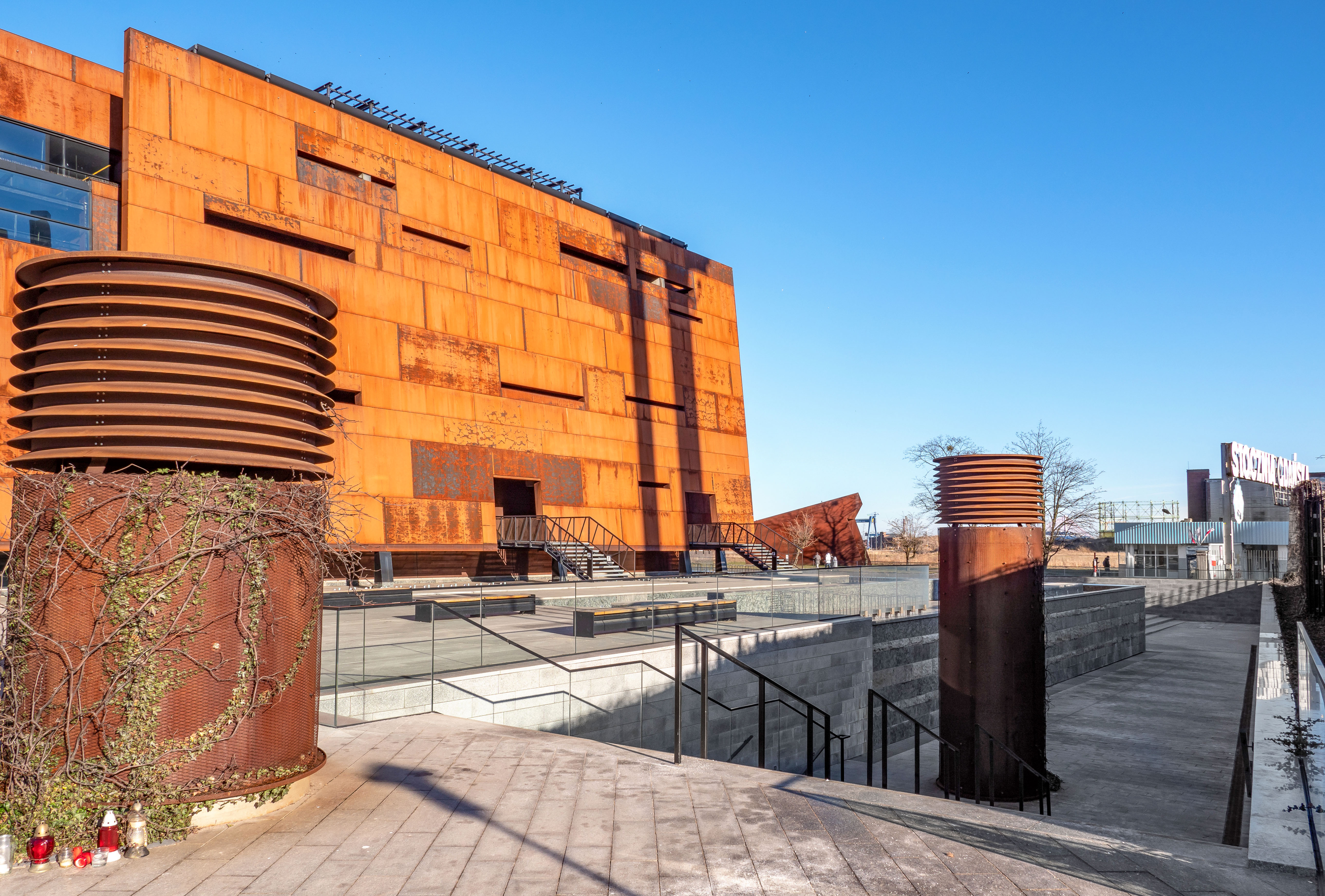 Exterior of European Solidarity Center