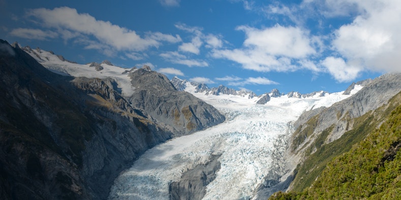 Descoperiți cele mai interesante atracții în Fox Glacier
