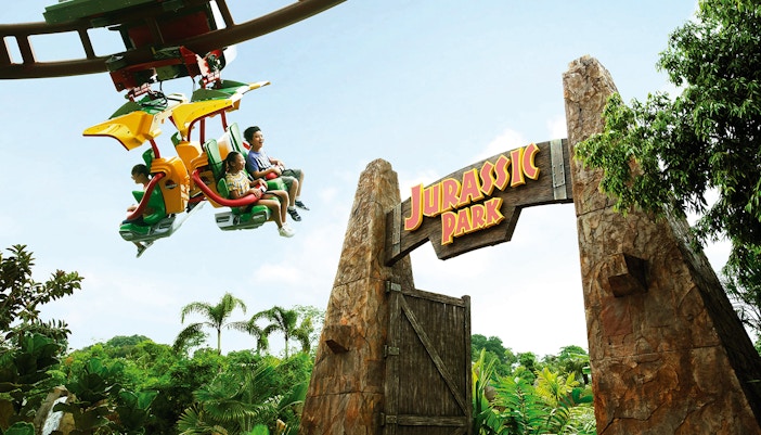 Canopy flyer ride at Universal Studios, Singapore