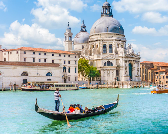St. Mark's Basilica Guided Tour With Gondola Ride