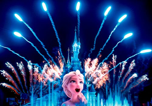 Frozen Elsa illumination on Sleeping Beauty Castle, Disneyland Paris