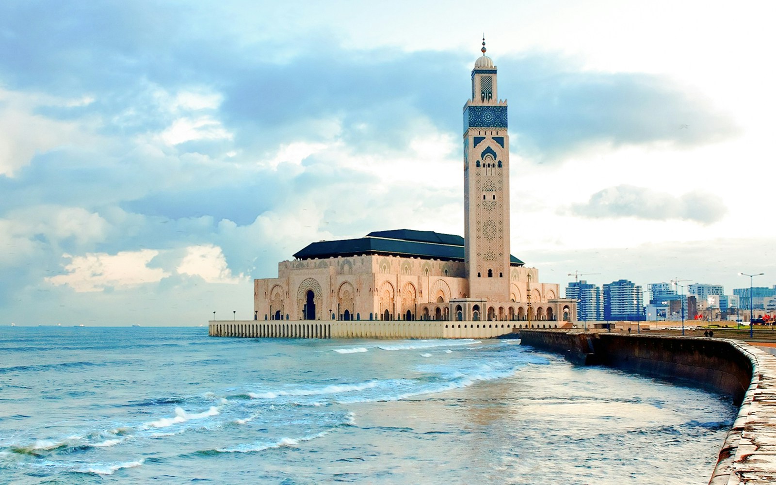 Hassan II Mosque by the ocean in Casablanca, Morocco.