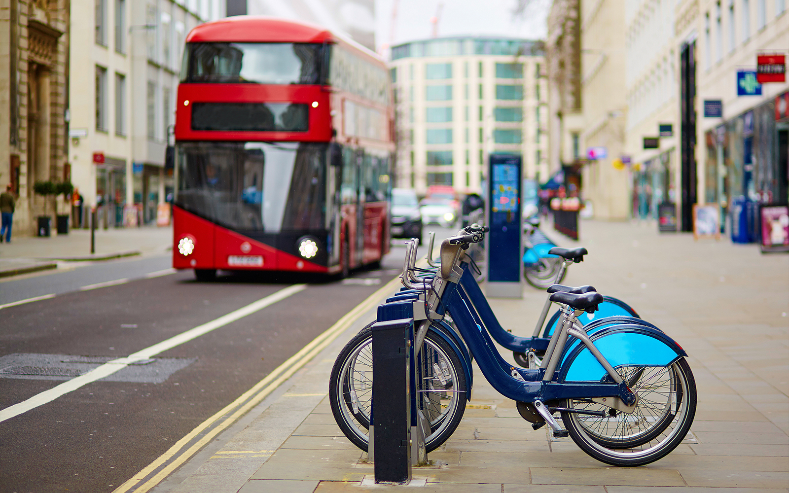 london travel tips and hacks