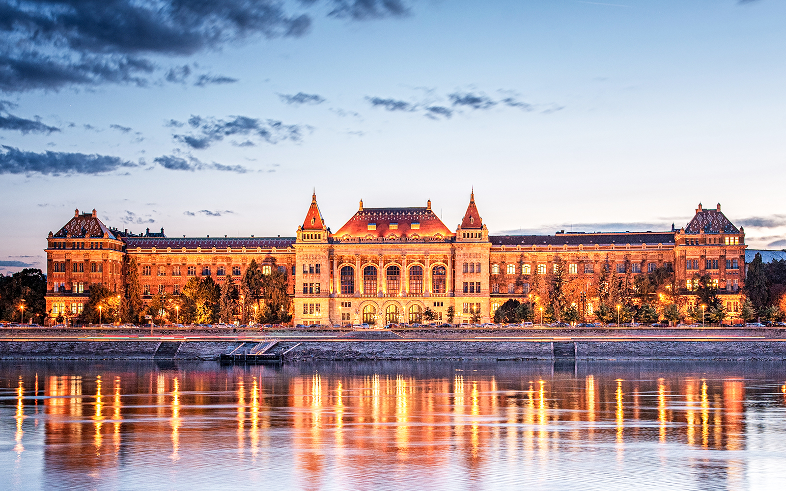 Budapest teknologiske universitet