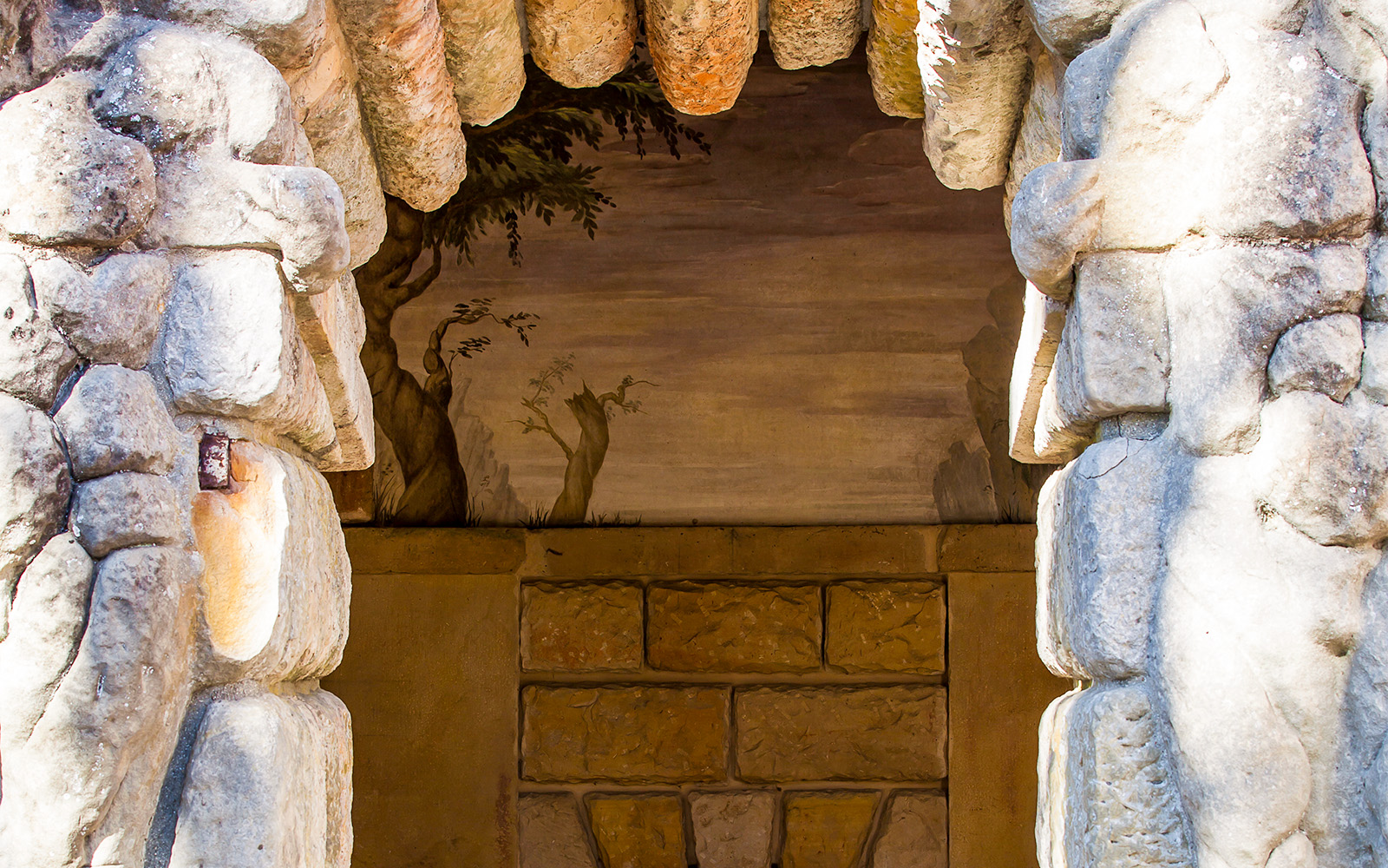 Château de Fontainebleau Gardens