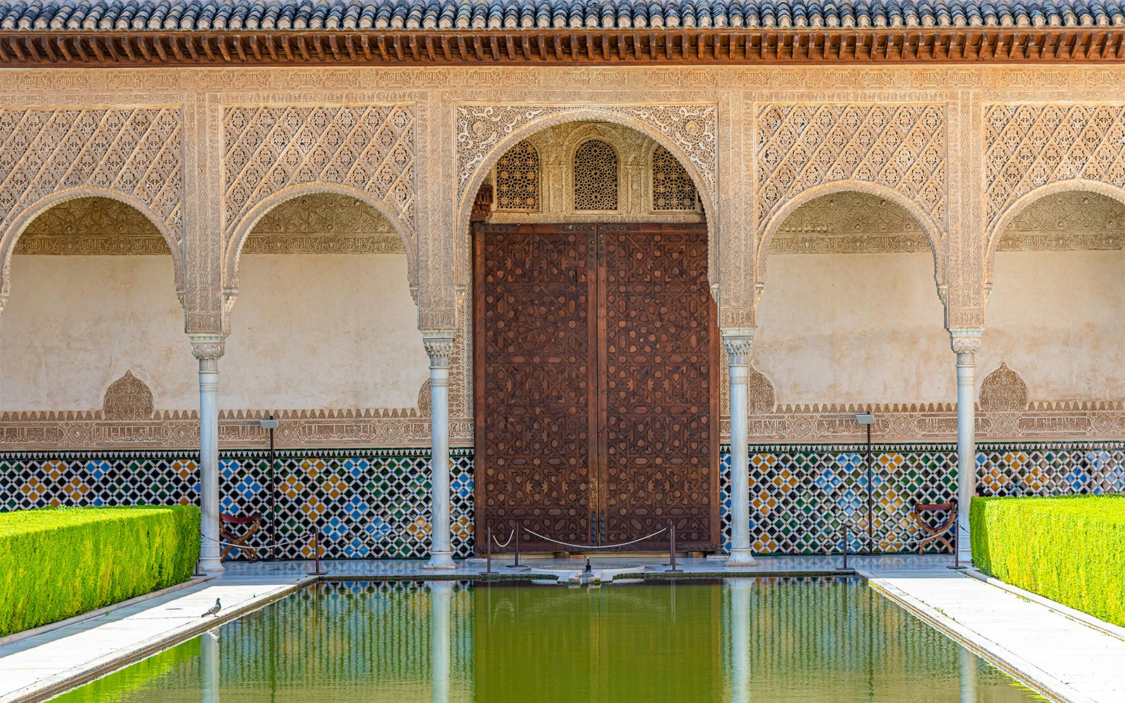 Patio de los Arrayanes (Court of the Myrtles)