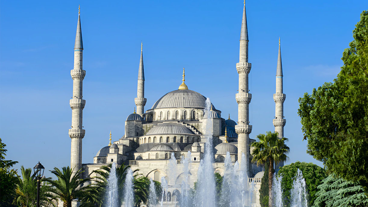 Who built the Blue Mosque?