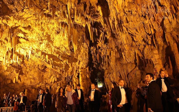 melissani lake and drogarati cave guided day trip in kefalonia with local expert and pickup options-3