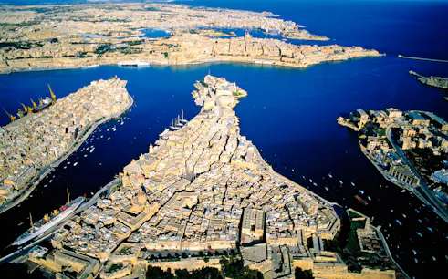 malta’da üç şehir rehberli yürüyüş turu, grand harbour tekne turu ve gidiş-dönüş transferler dahil-1