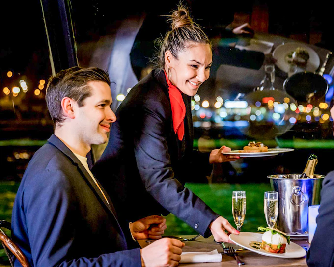 Romantic Seine River Dinner Cruise