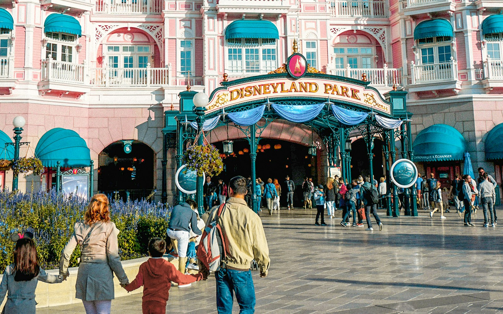 Disneyland Hotel Park Paris entrance with ornate architecture and welcoming archway.