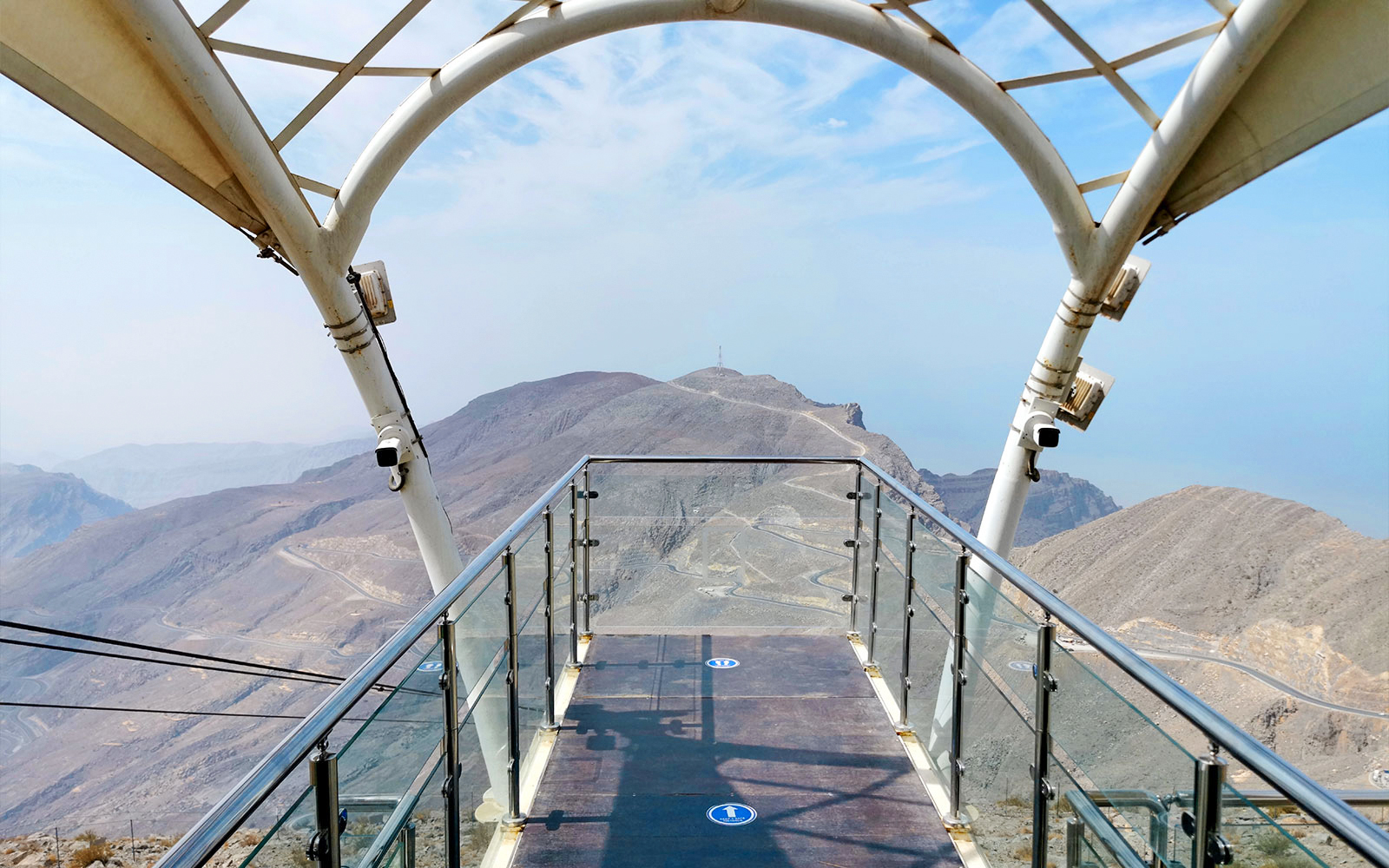 Viewing platform at Jebel Jais Zipline, Dubai
