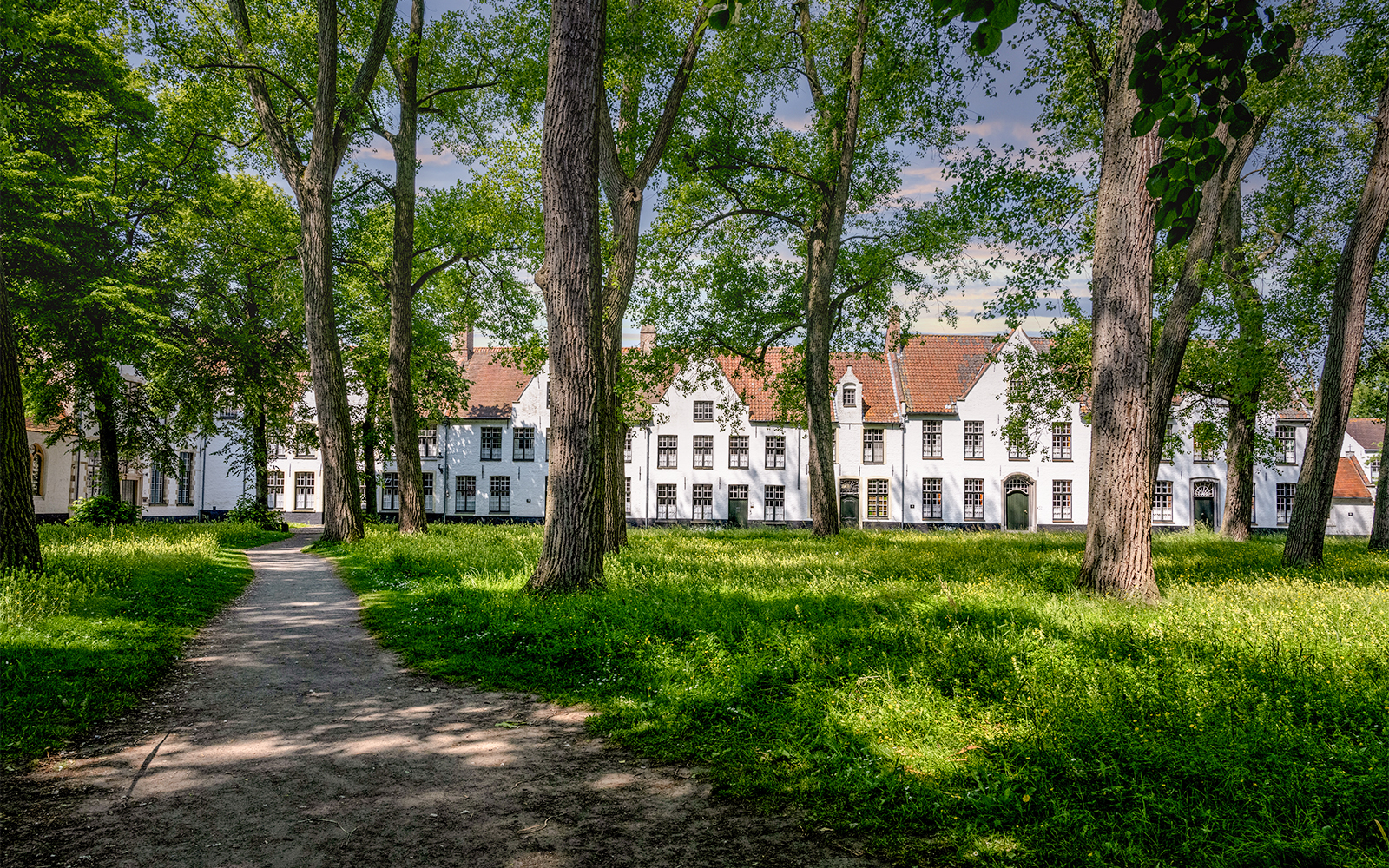 paris to bruges day trip