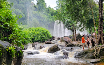 banteay srei tour with beng mealea, kulen mountain waterfall with picnic lunch-7