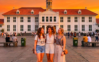 Visitors at Fatahillah Square during Jakarta Chinatown Glodok Food Tour and Kota Tua Night Walk.