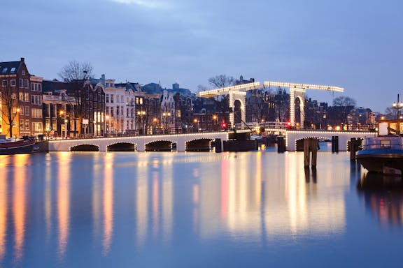 1-hour evening sightseeing cruise in amsterdam-6