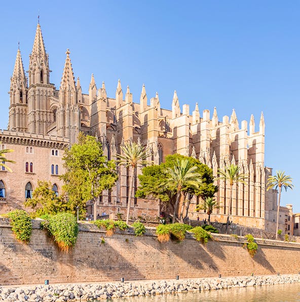 Journey through history at the La Almudaina Palace