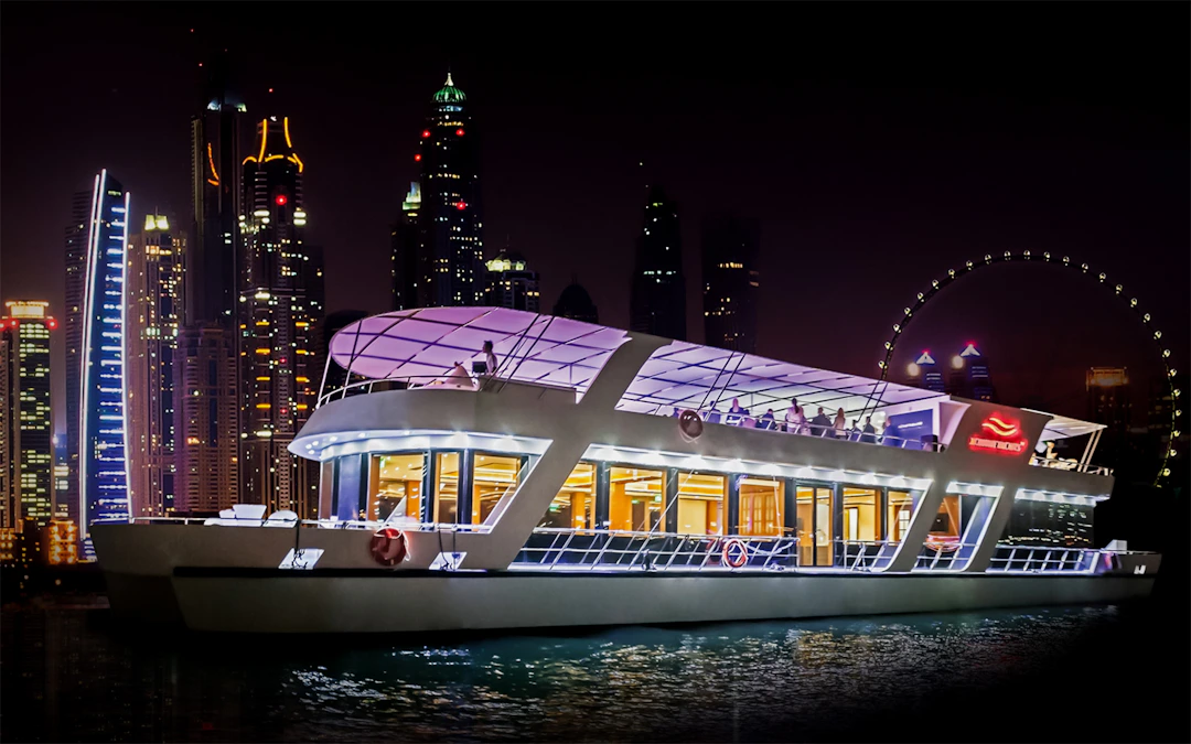 canal cruise dubai