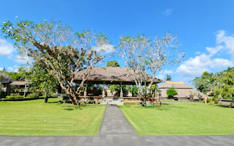 bali private car and driver tour with customizable itinerary and hotel pickup-3