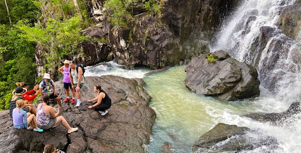 Cedar Creek Falls