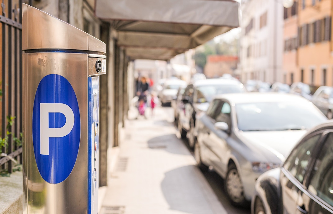 Getting to Basilica of Saint-Denis by Car