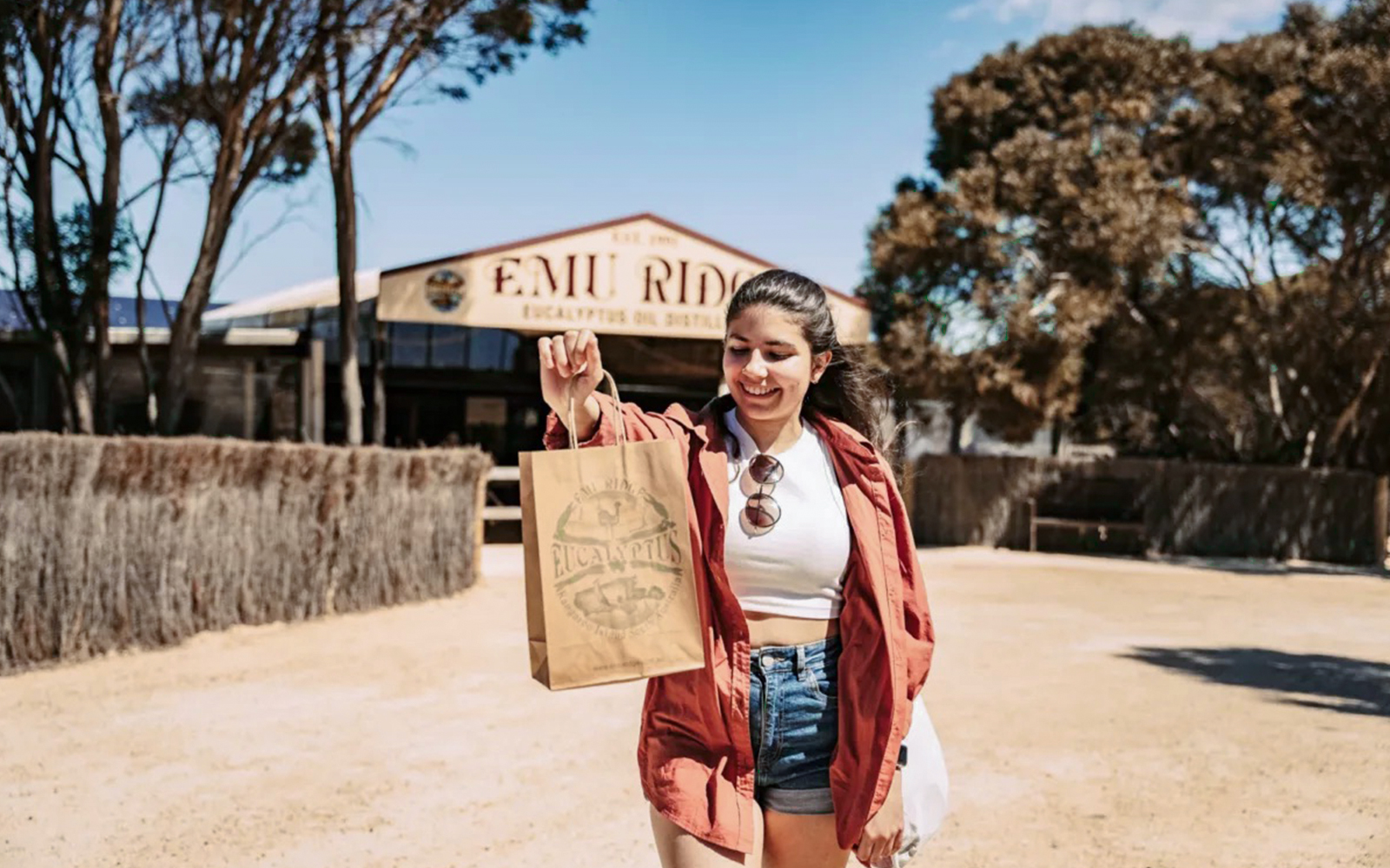 Emu Ridge Okaliptüs İçki Fabrikası