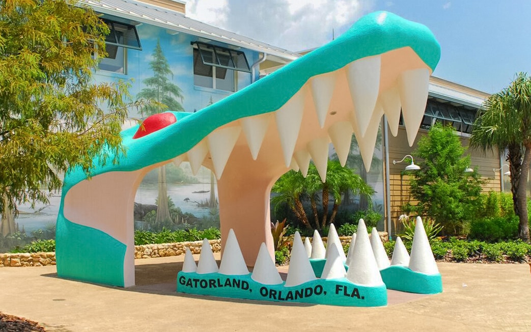 Gatorland entrance shaped like an alligator mouth in Orlando, Florida.