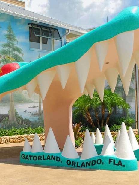 Gatorland entrance shaped like an alligator mouth in Orlando, Florida.