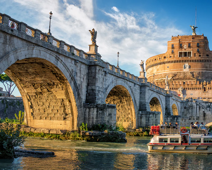 Tiber River Aperitif Cruise