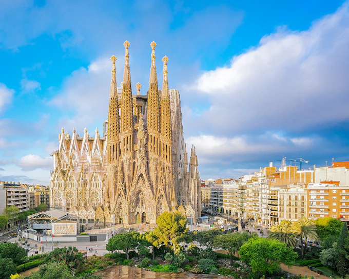 Sagrada Familia Small Group Guided Tour