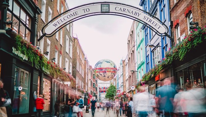 Shopping in London - Carnaby Street