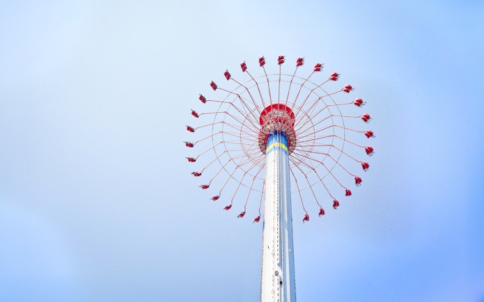WindSeeker ride at Six Flags King's Dominion against a clear sky.