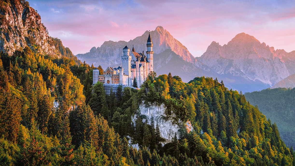 Neuschwanstein Castle - Attraction in Germany