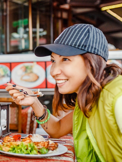 Couple enjoying lunch at a local restaurant during a guided tour of Istanbul Old City.