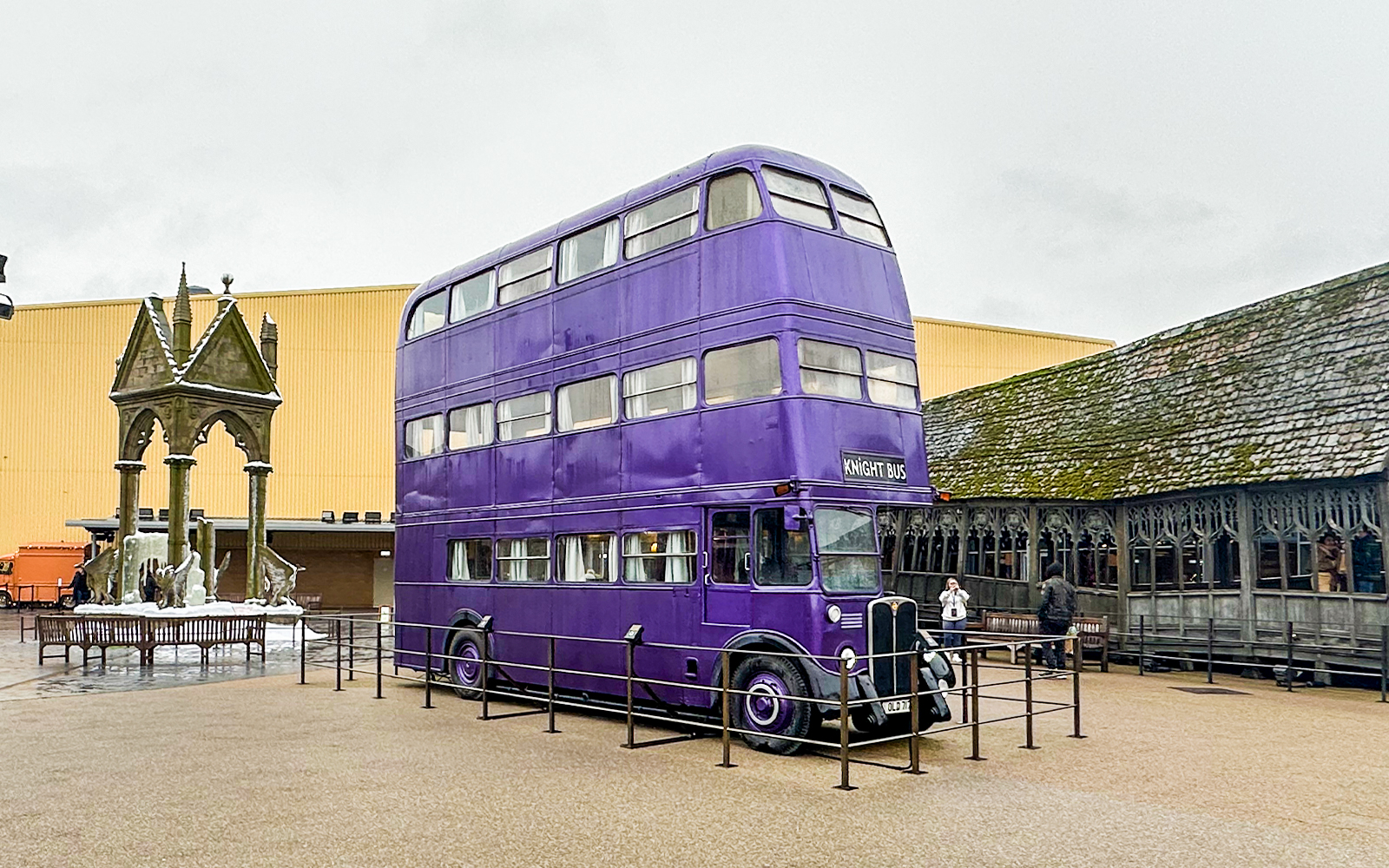 Visit Harry Potter Platform 9 ¾ During Warner Bros Studio Tour