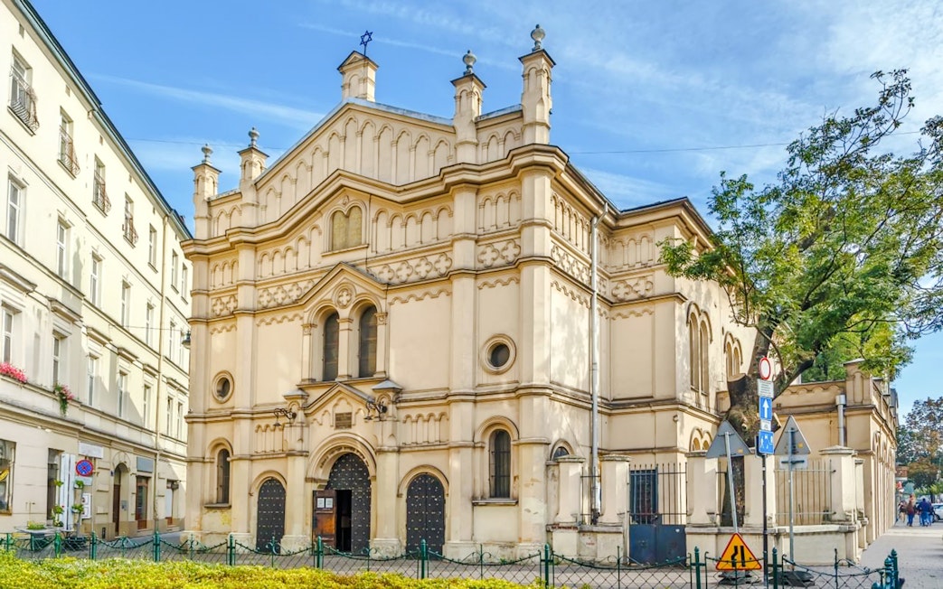 Tempel Synagogue in Kraków, Poland, featuring ornate architectural details.