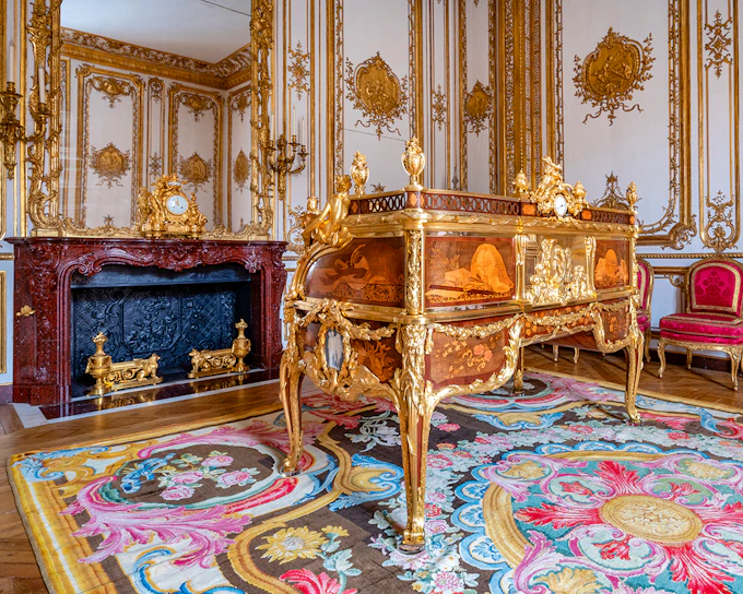 Guided Tour of the King's Private Apartments with Palace of Versailles Skip-the-Line Tickets