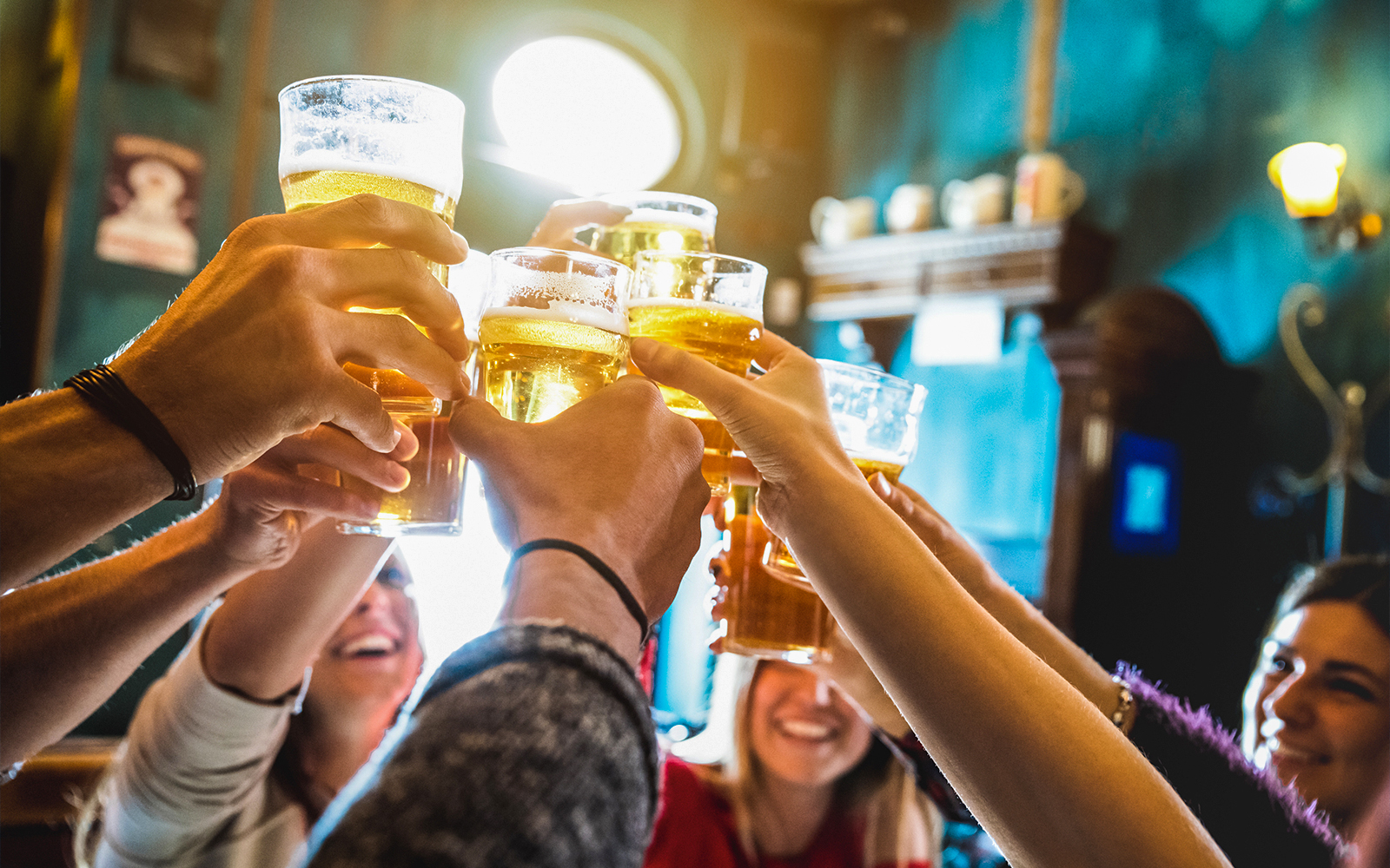 Cathedral Quarter Hop On Hop Off Belfast