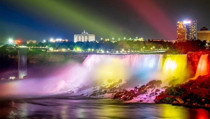 Best time to visit Niagara Falls