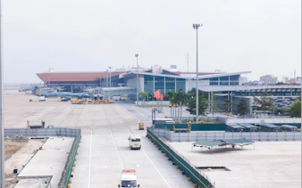 noi bai airport to hanoi city center private transfer-4