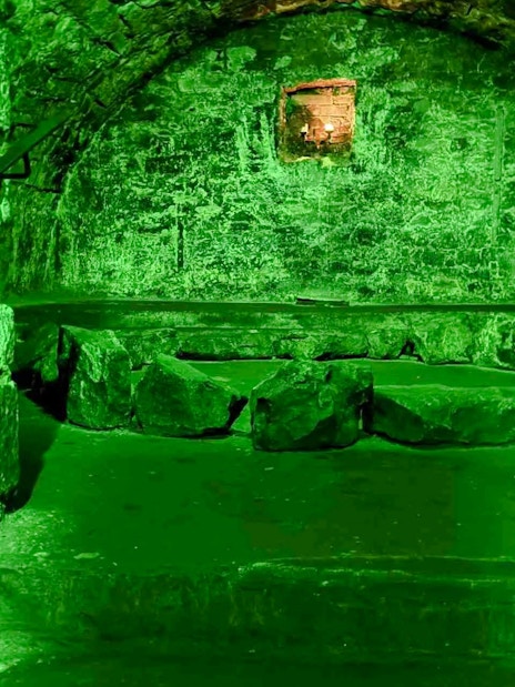 Underground stone chamber on the Terror Tour in Edinburgh.