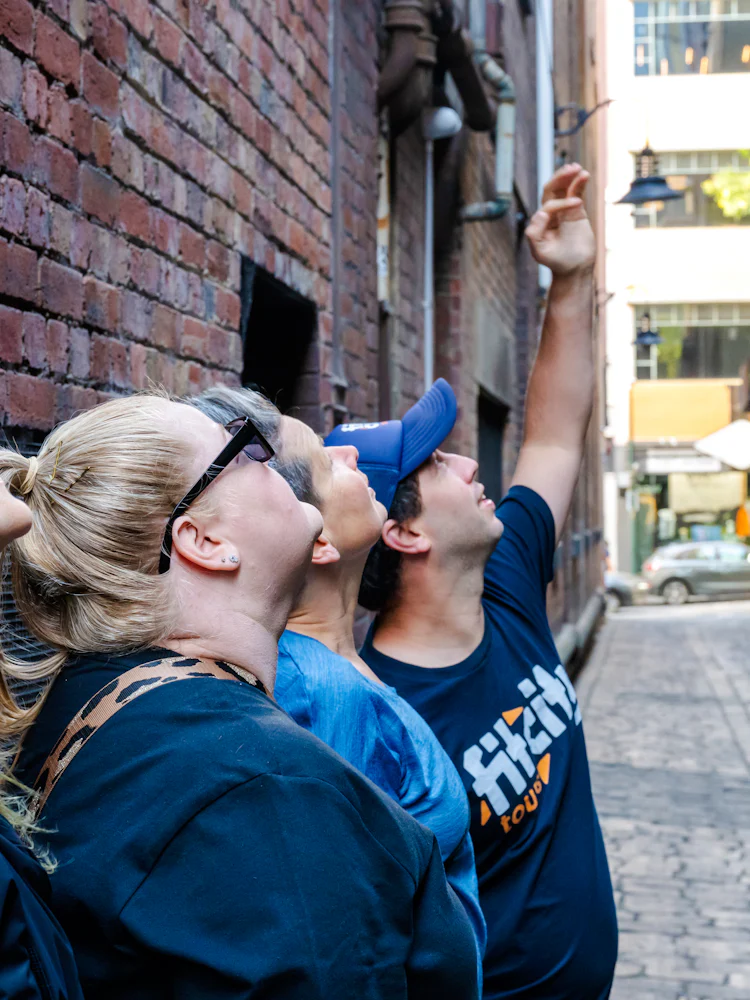 melbourne icons and laneways walking tour-1